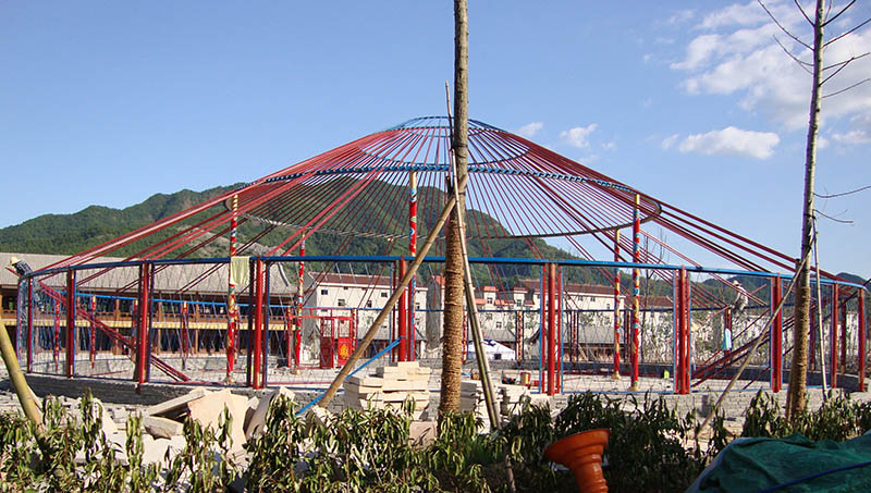The cultural characteristics of the nomads can be seen from the yurt